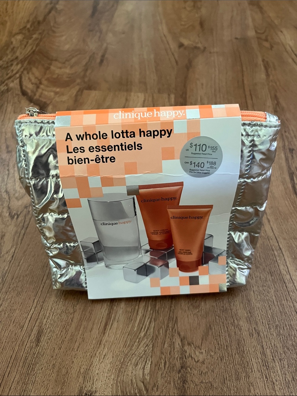 Clinique A Whole Lotta Happy Perfume and Body Gift Set